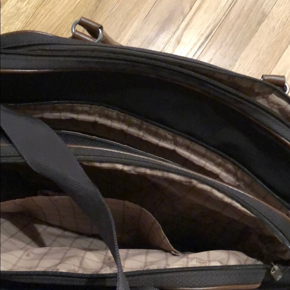 Chaps Weekend Bag - Picture 2 of 2